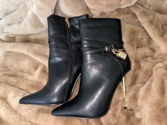 PUBLIC DESIRE black and gold boots size 8