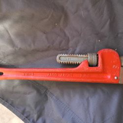 Plumbing Wrench 