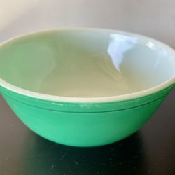 Vintage Pyrex Bowl