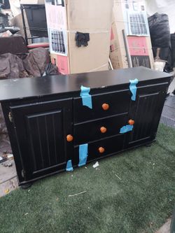 Dressers very good condition only $30