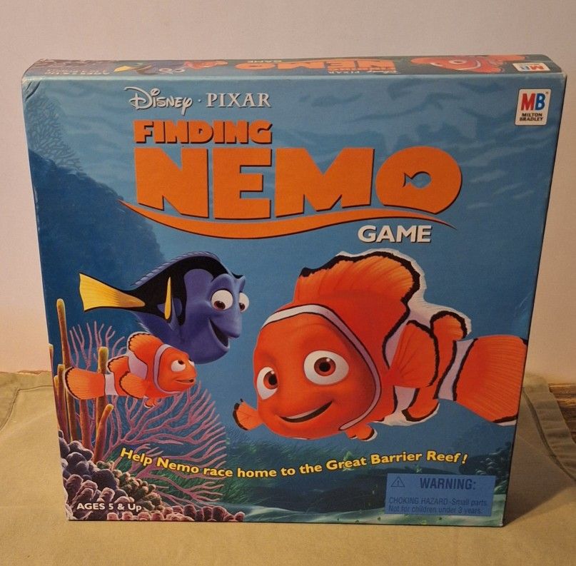FINDING NEMO Disney Pixar Board Game-Complete, Like New