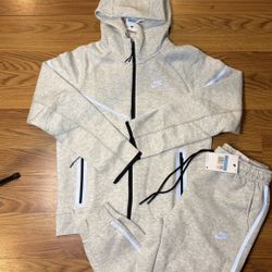 Nike tech reflective grey size L