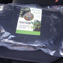 5 Piece Grow Bag Set  5 Gallon 