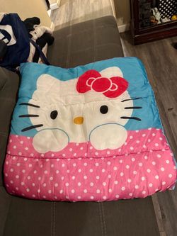 Cama de campin para las niñas para que duerman en muy buen estado