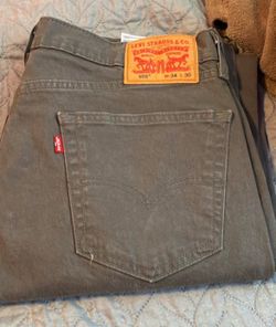 Selling Levi 505 34 by 30