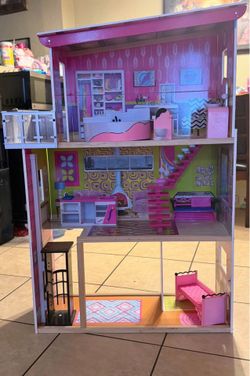 Kidkraft wooden Barbie doll house