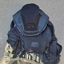 Oakley Kitchen Sink Backpack