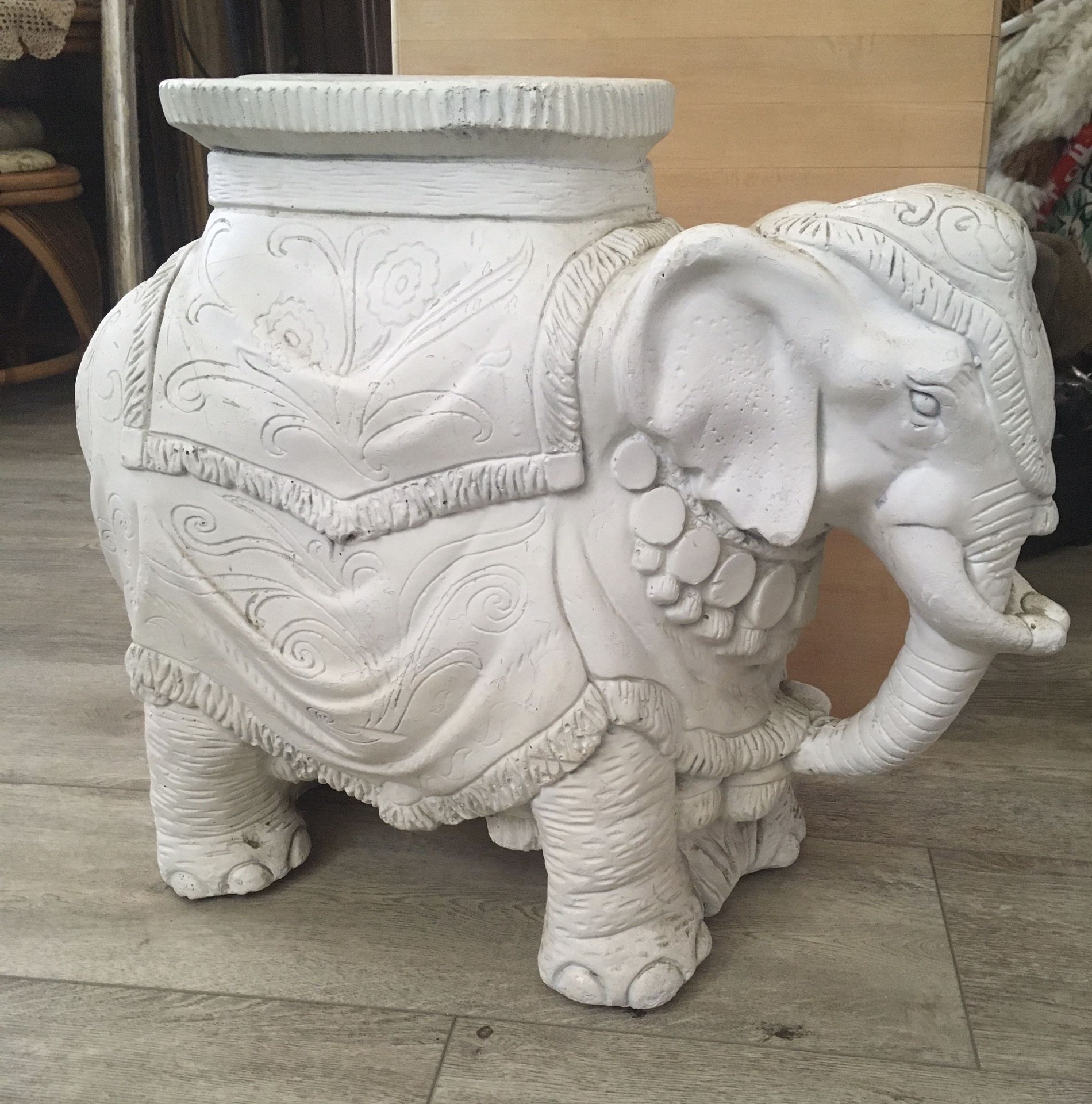 Vintage Elephant Plant Stand Stool Pick Up North Rialto