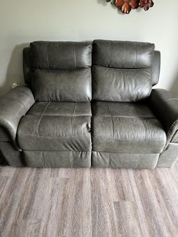 Recliner Sofa 