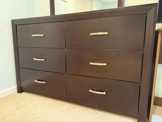 Dressing table with mirror