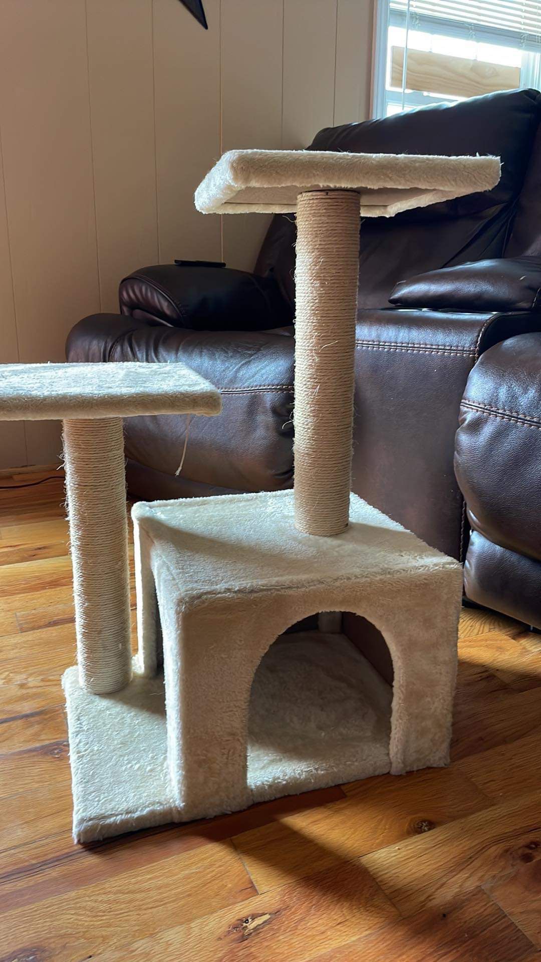 Cat Tower / Scratcher