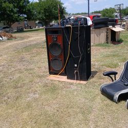 HOME STEREO SPEAKERS