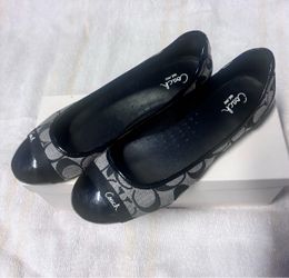 Black coach cecile flats