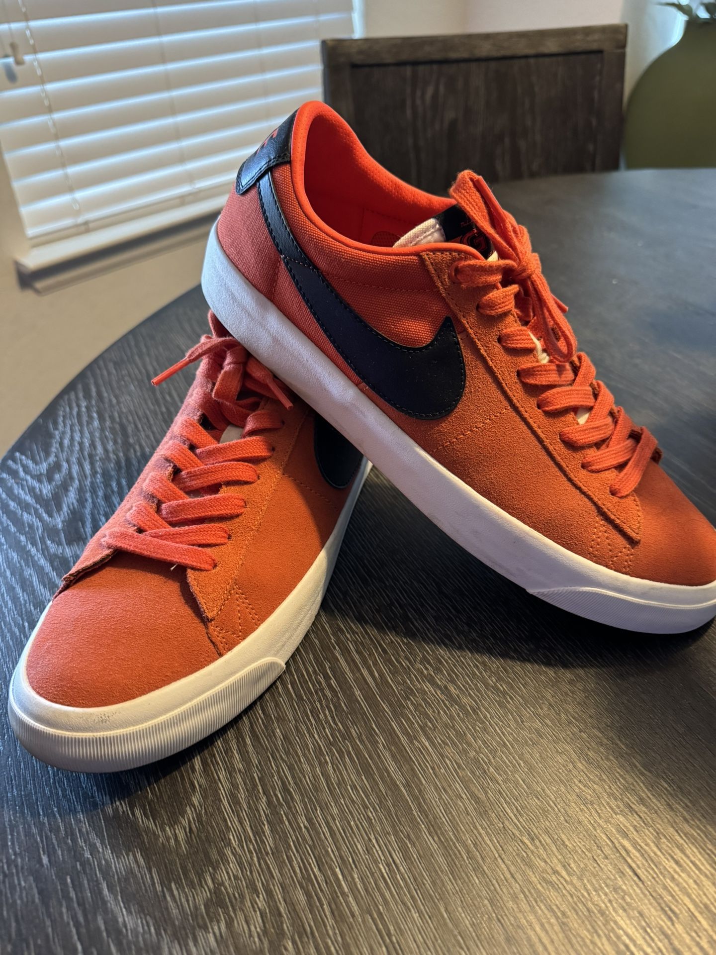 Nike orange Tennis Shoes Size 11