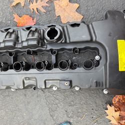 Valve Cover For N54