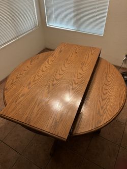 42" Oak Table W/18" Extention