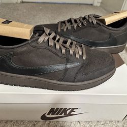 Nike Jordan 1 Low Travis Scott Velvet Brown Size 12