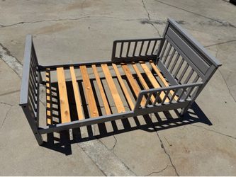Toddler Ned Frame With Mattress