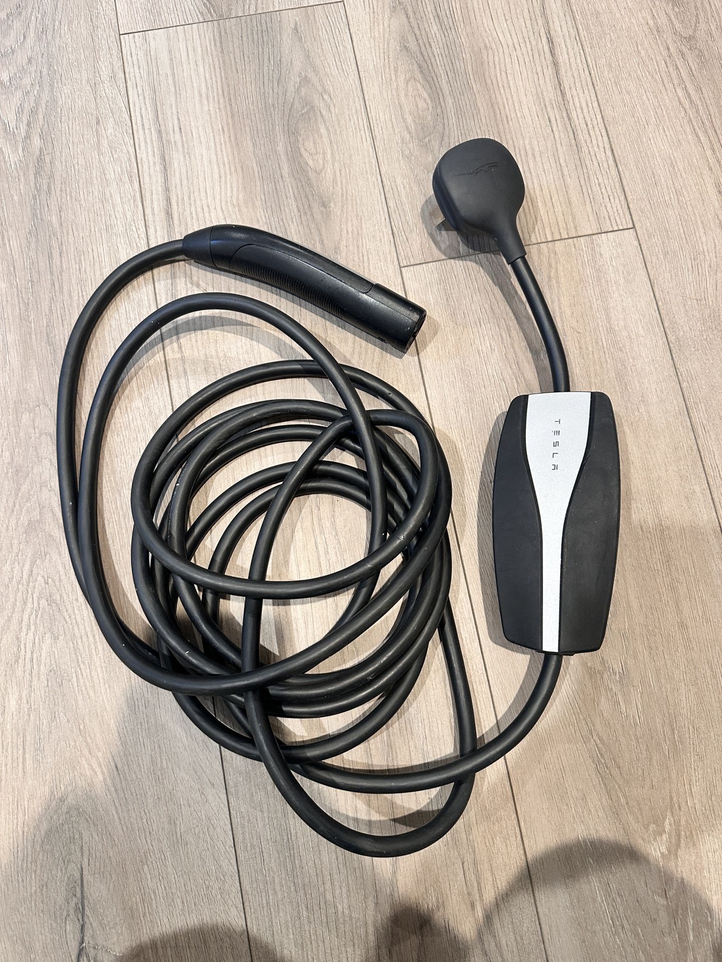 Tesla Portable Charger 240-120V