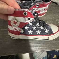 Converse Baby , Size 6