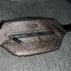 Guess Los Angeles  Fanny Pack