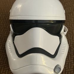 Disney Star Wars Stormtrooper Voice Changing Mask 