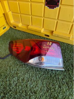 2018 Hyundai Sonata Left/Driver Side Tail Light