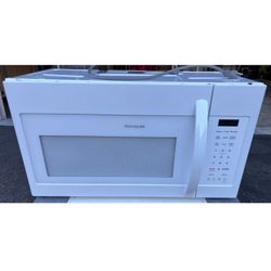 Frigidaire Microwave With PureAir Filter 