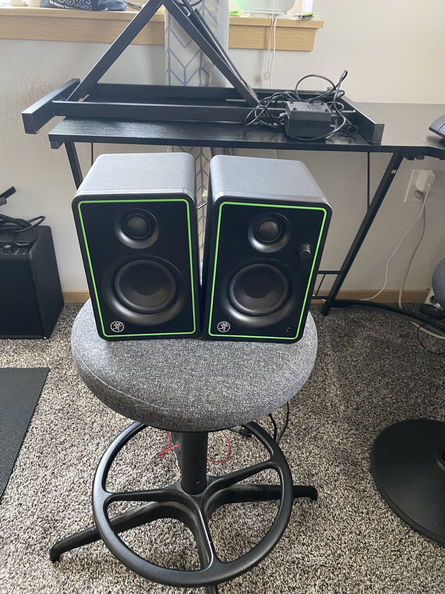 🔊 Mackie CR3-X Studio Monitors (Pair) – 3” Multimedia Speakers