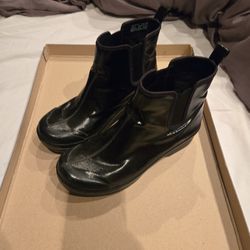 Womens boots- Dansko