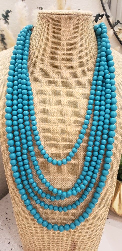 2 Vintage Plastic Beads Necklaces. 80s Fashion.