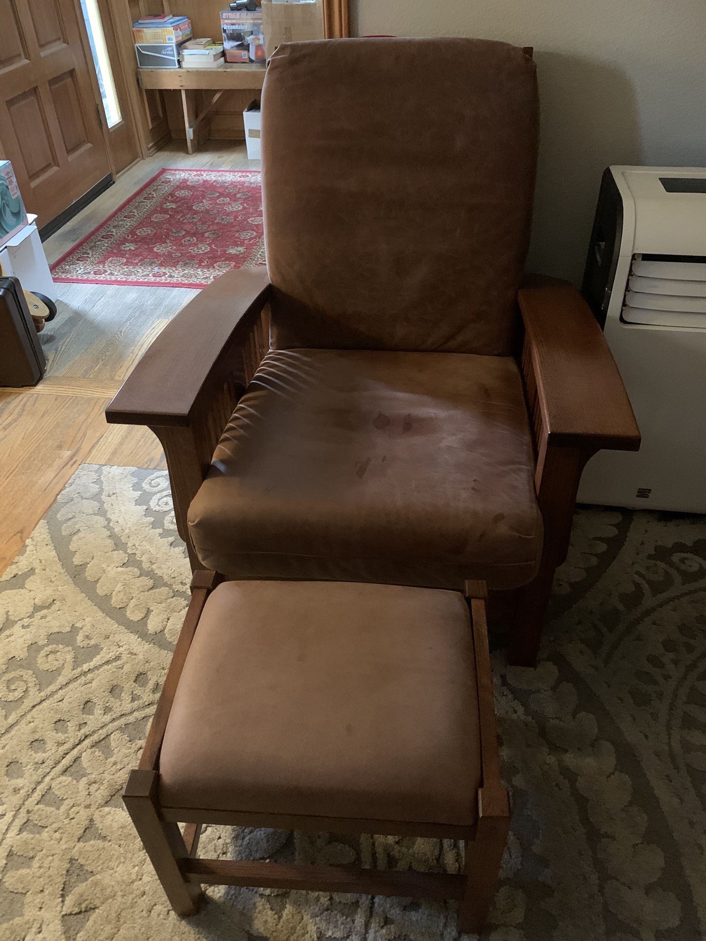 Mission Leather Chair and Ottoman