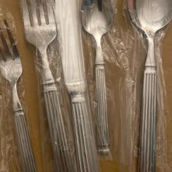 Silverware Set