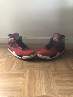 Jordan 4 “Toro”