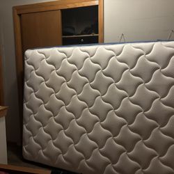 Queen Size Mattress 