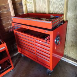 2 Bay General Tool Box With Tools