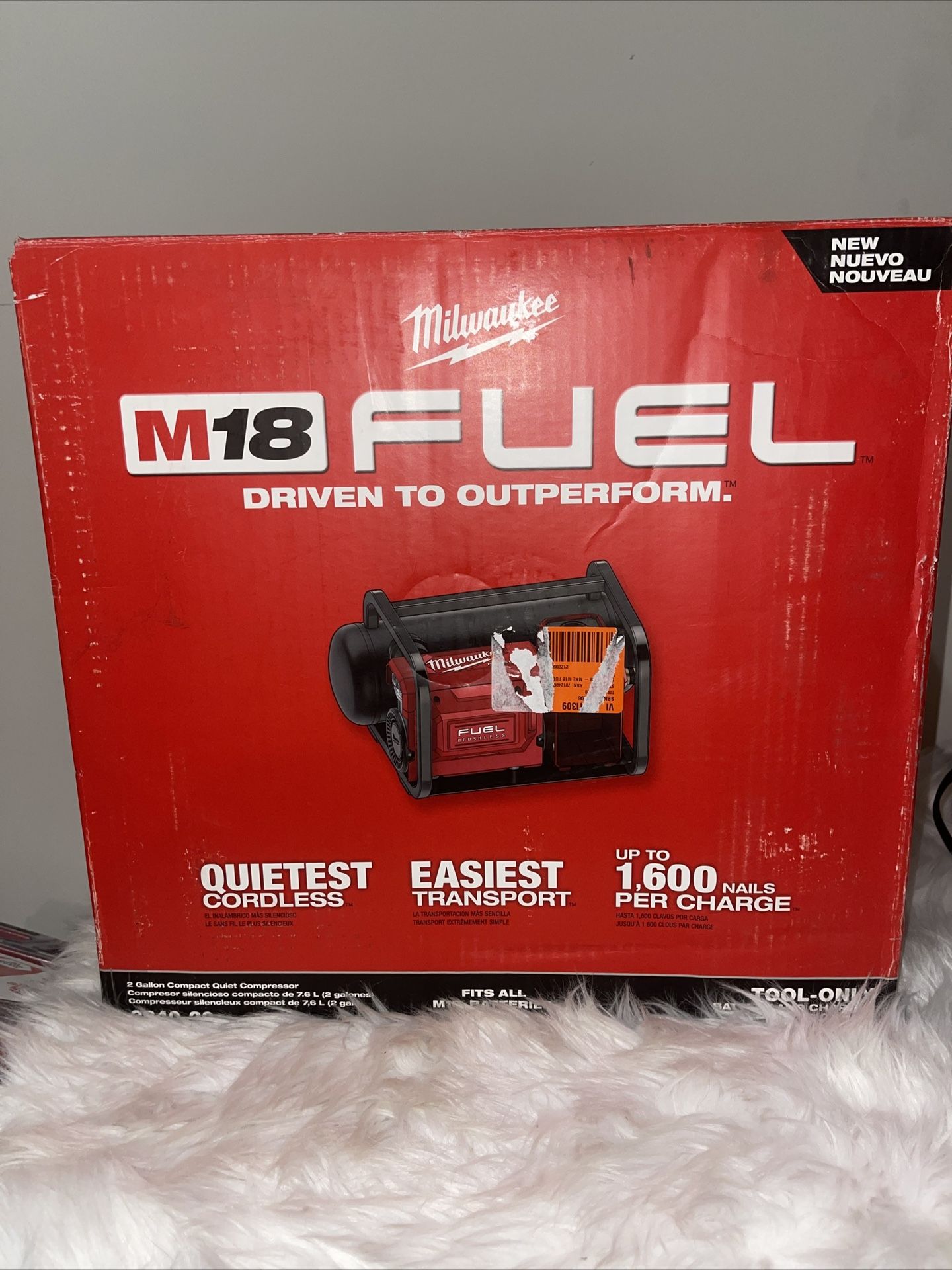 Milwaukee Air Compressor (TOOL ONLY)