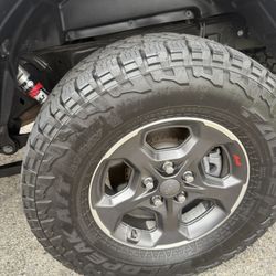 Jeep Wheels And Tiers