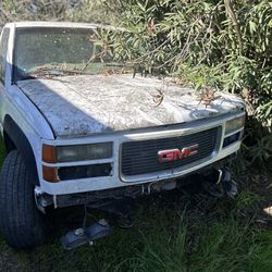 2000 GMC 3500 4x4 For Parts