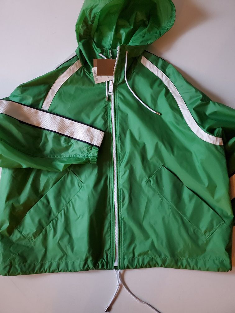 Burberry Stripe Detail Showerproof Hooded Jacket in Bright Pigment Green