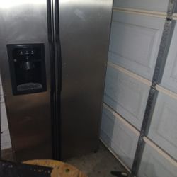 Whirlpool Fridge 