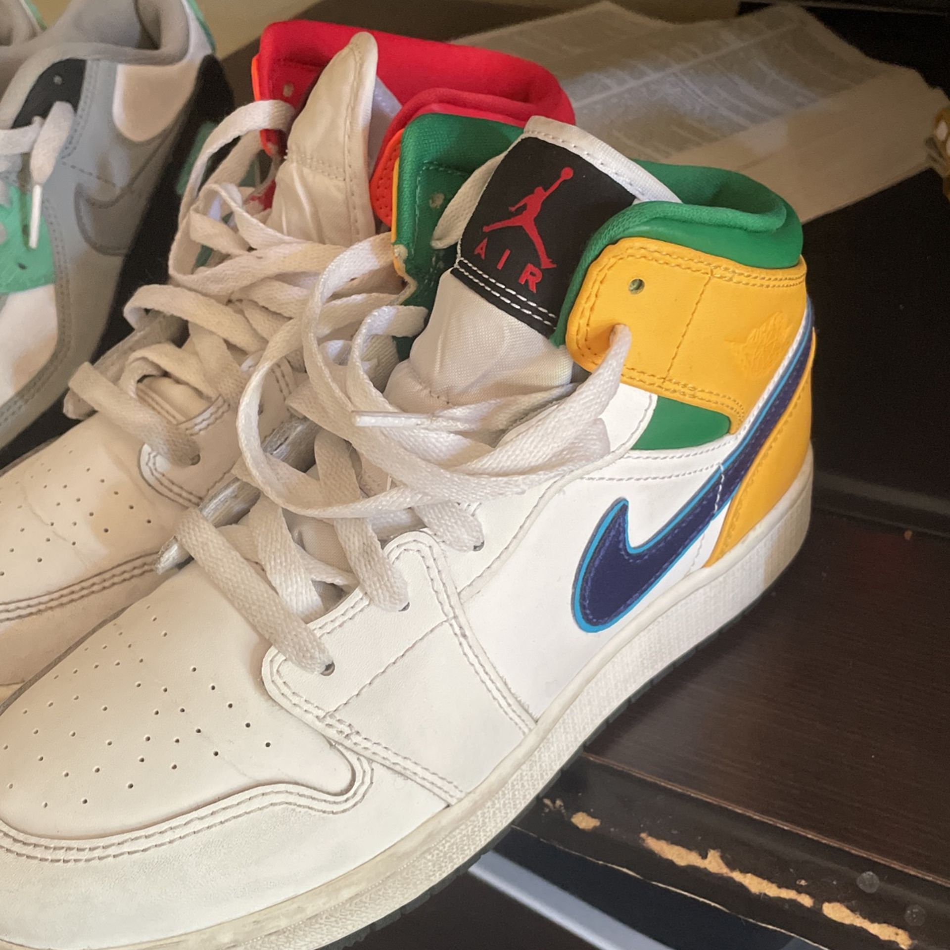 Air Jordan  1 Mids Kids