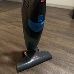 Compact Vacuum Featherweight