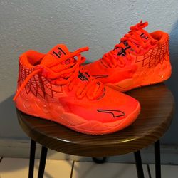 Puma M.E.L.O. MB1 JR Red Blast-fiery  Size 4