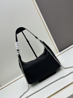 A classic women's shoulder bag