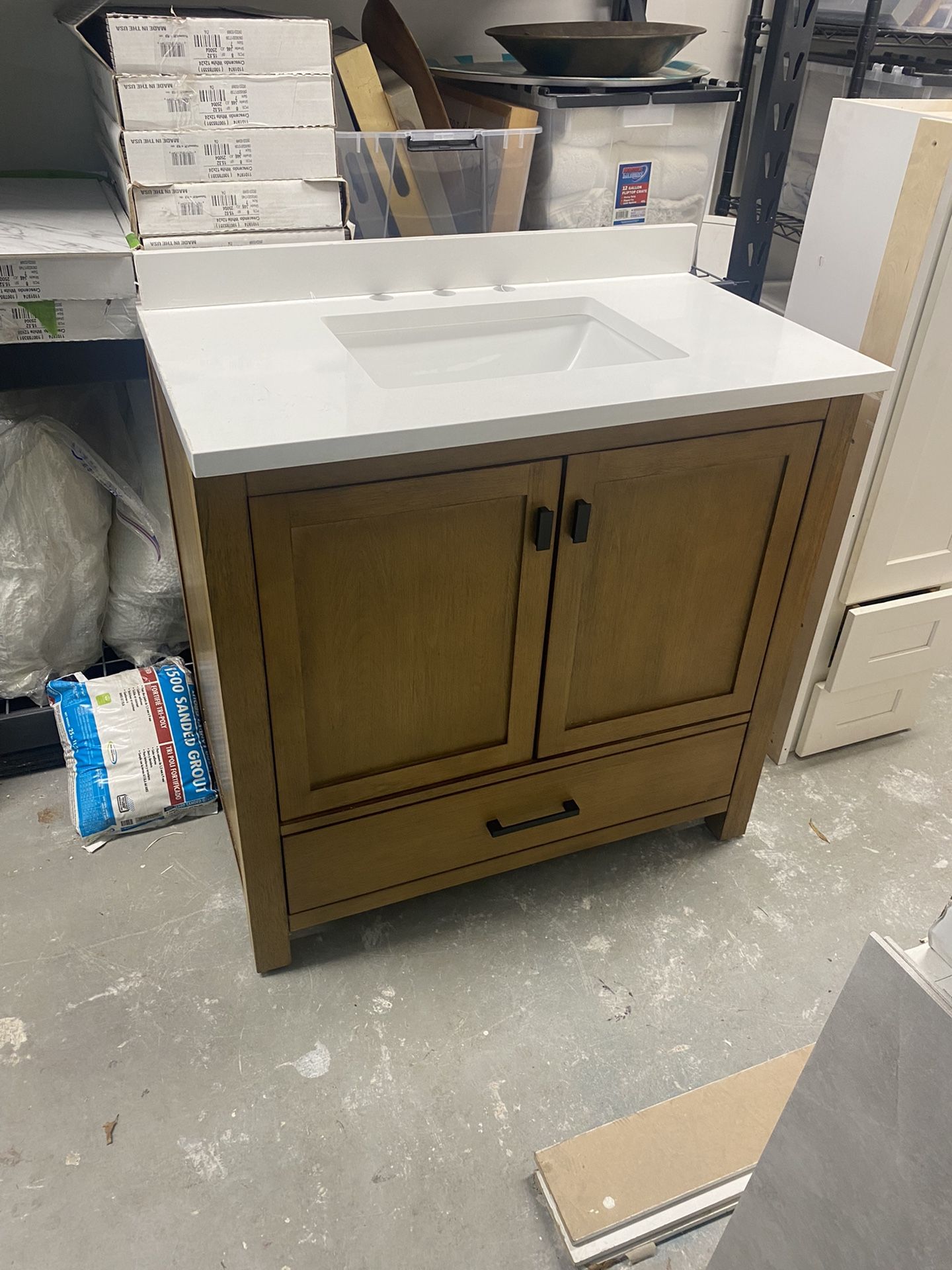 36 Inch Quartz Counter Vanity In New Condition