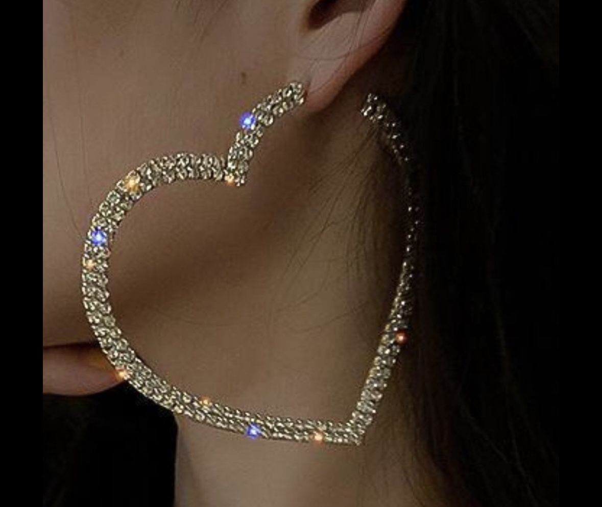 Heart Rhinestone Earrings