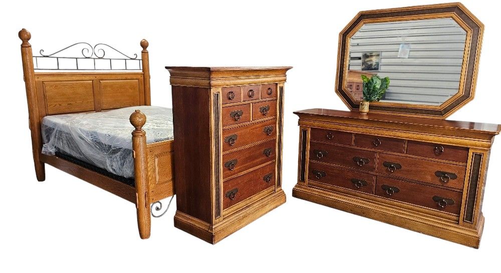 Queen Bedroom Set – Solid Wood Dressers + Bed Frame + Free Mattress