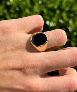 Jewelry 10k solid yellow gold onyx 6 CT ring size 9