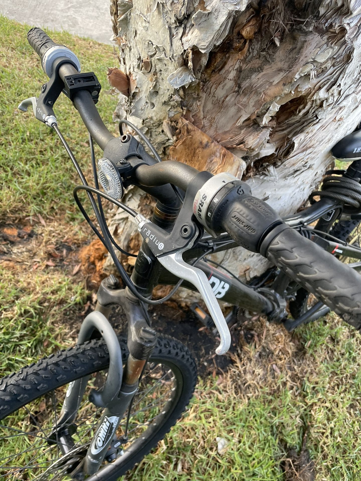 Diamondback Hooded strong box 6061 26 Inch for Sale in Pomona CA OfferUp